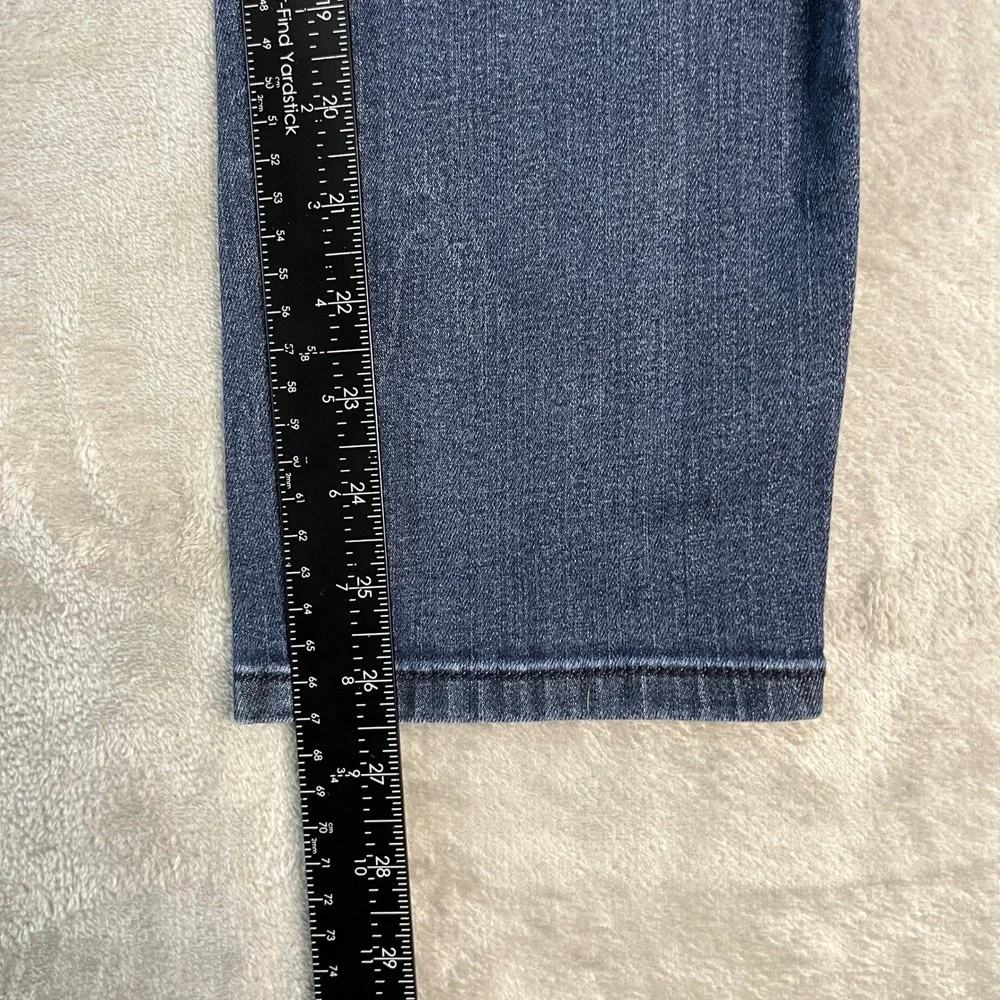 J. Jill Authentic Fit Slim Ankle Jeans Womens 10 Blue Floral Embroidered Denim
